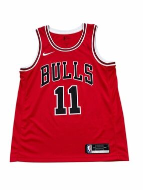 Nike DeMar DeRozan Chicago Bulls Swingman Away Jersey Red Mens Large #11